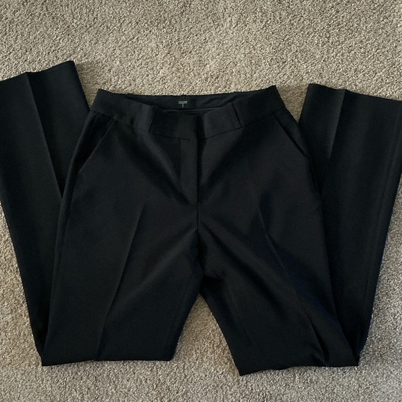 Tahari Women’s Classic Black Dress Pants, size 8 - Picture 1 of 6